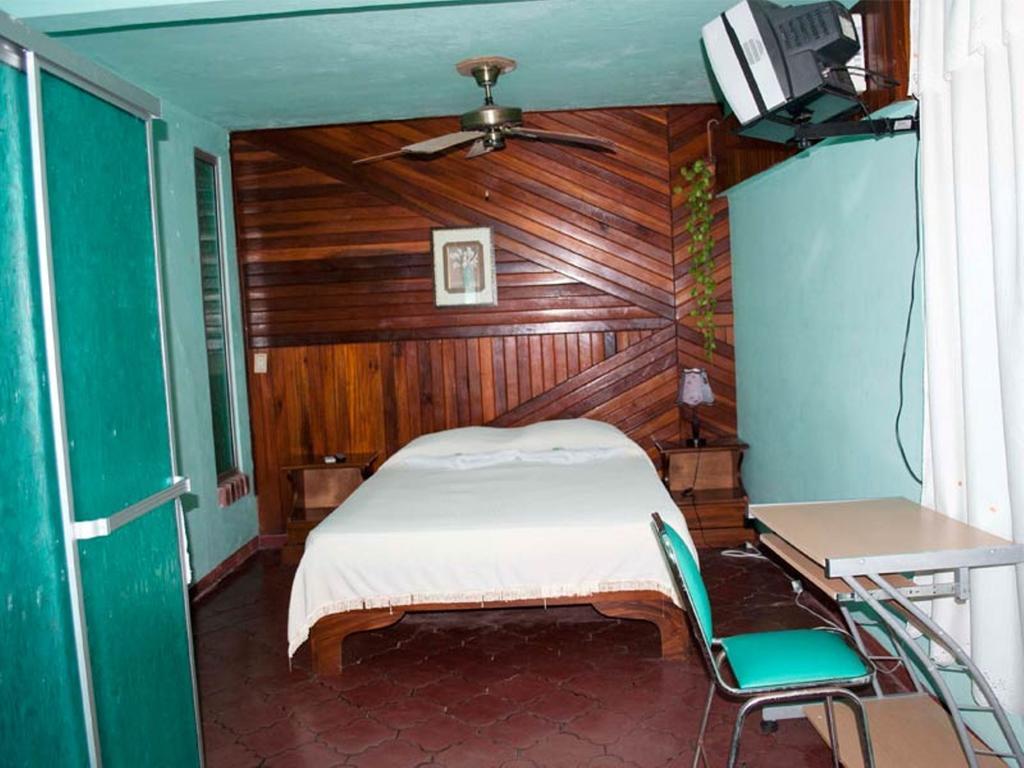 Hotel Jackie'S House Puntarenas Zimmer foto